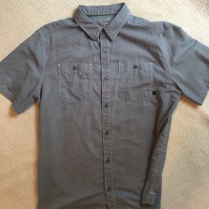 Mountain Hardwear Short Sleeve Button Down